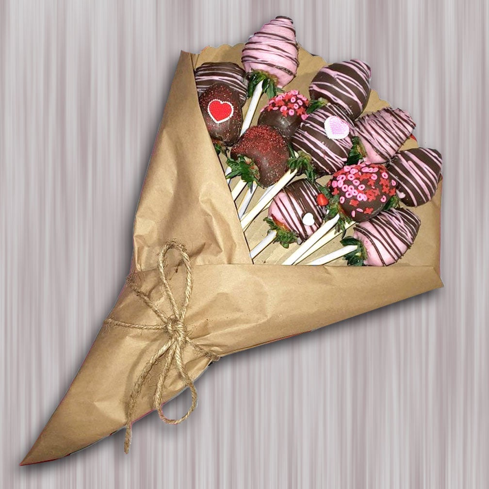 Chocolate covered strawberry hot sale bouquets